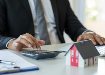 House Selling with Purpose: A Sophisticated Seller’s Guide to Success